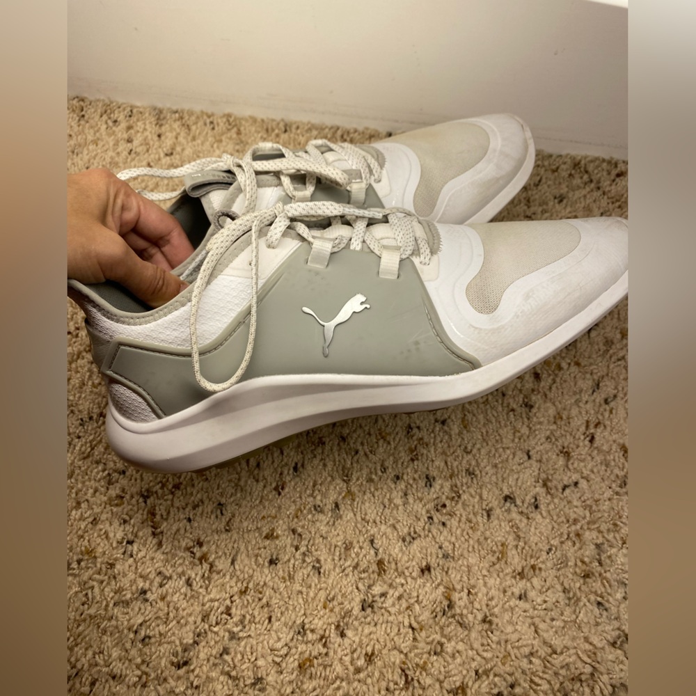 Men's Puma Ignite Golf Shoes 8 US Spikeless White Gray